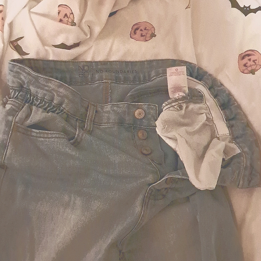 No Boundaries Size 9 Blue Jeans